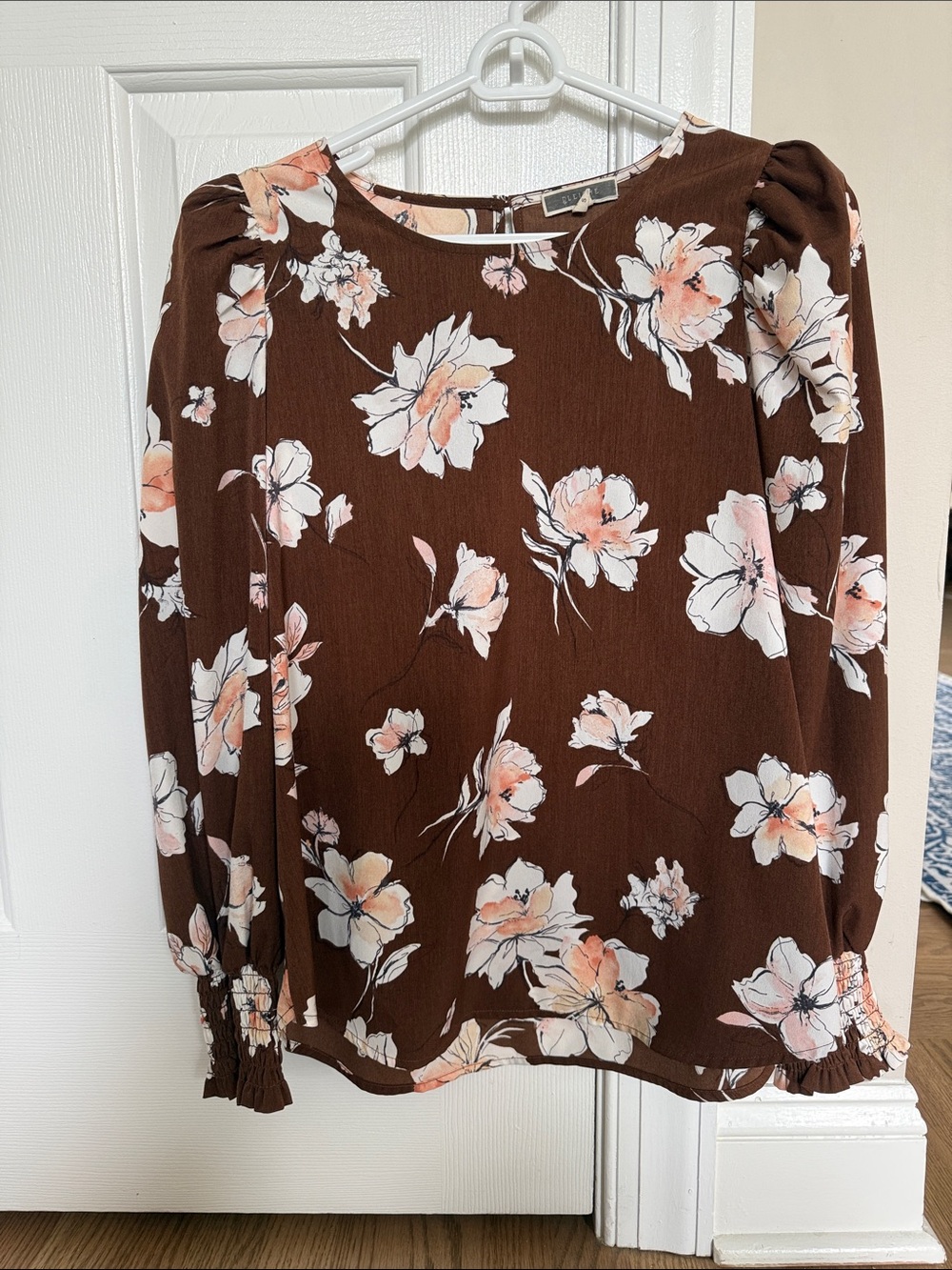 Pleione Brown Floral Puff-Sleeve Blouse, size S
